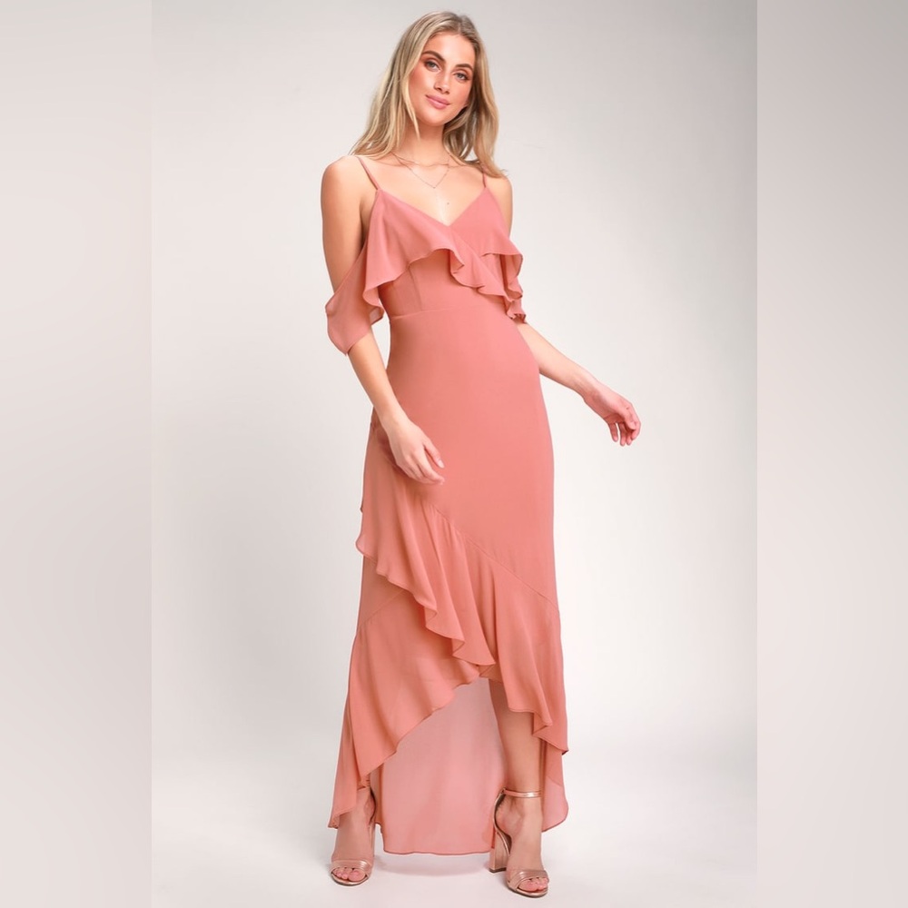 🌹 LULUs Caden Rusty Rose Off-the-Shoulder Ruffled Maxi Dress. MED. Great Cond!